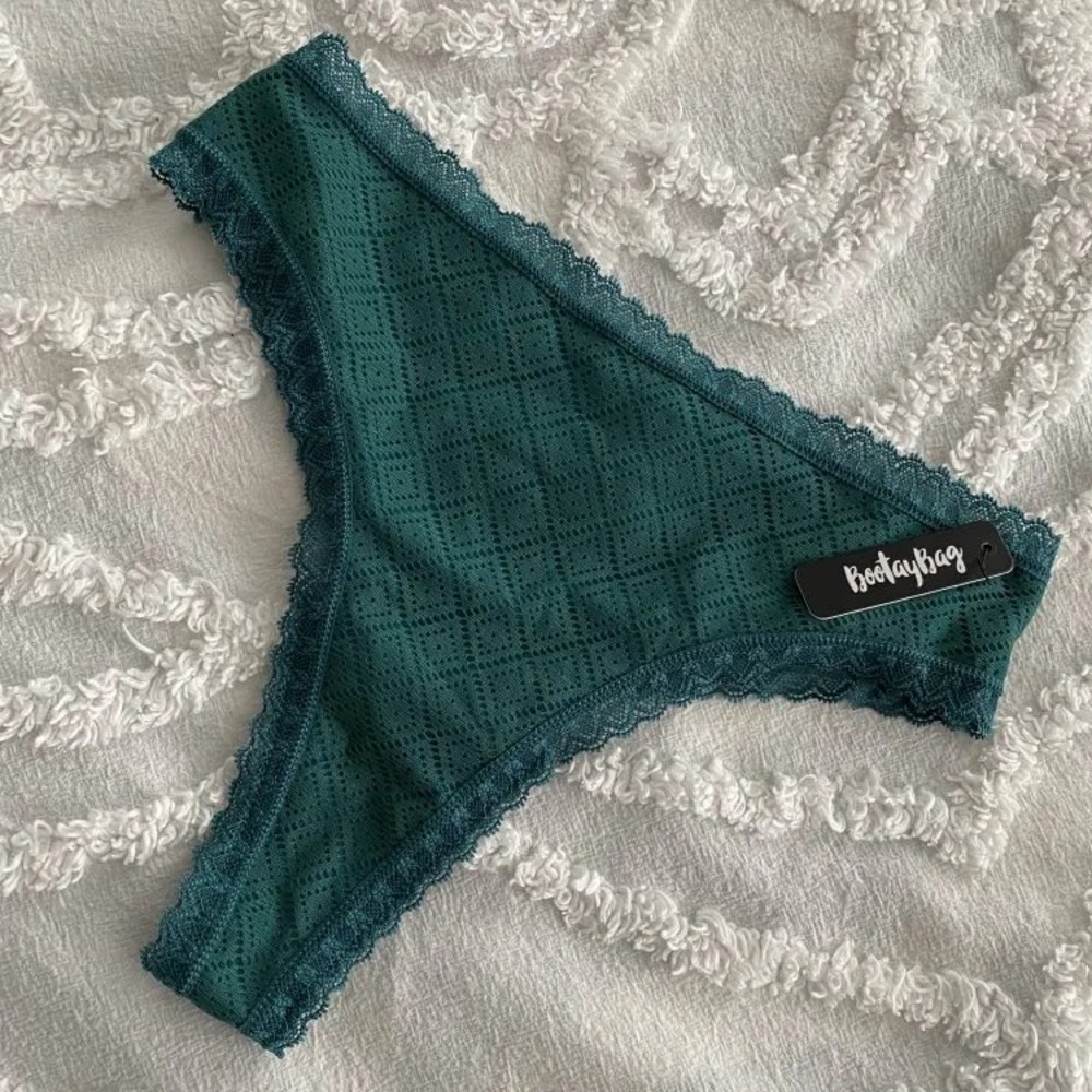 NWOT- BootayBag Green Lace Panties